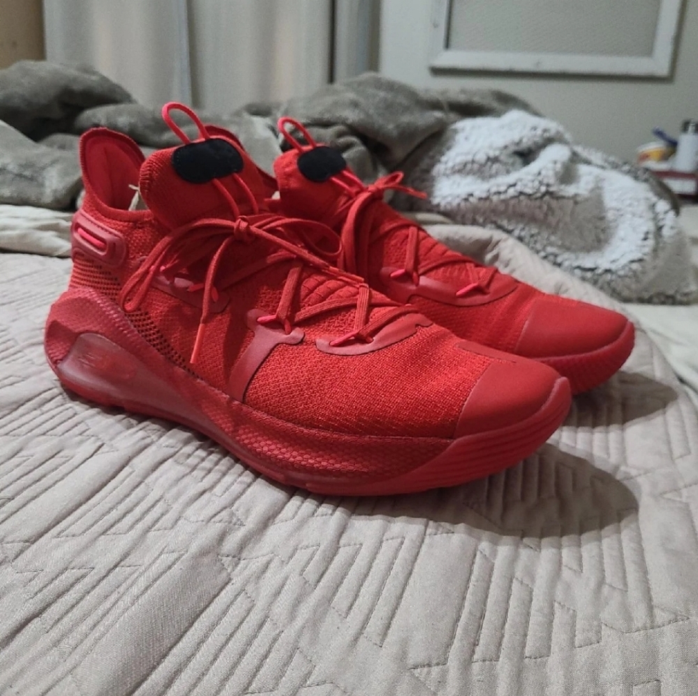 Under Armour Curry 6 Heart of the Town